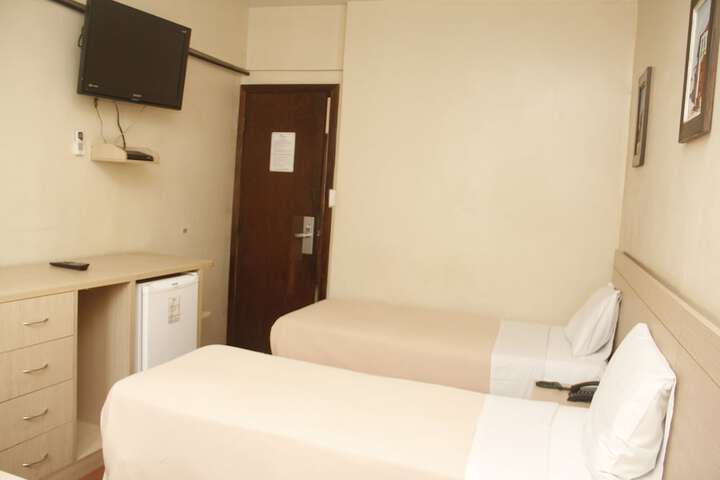 Room 3 of 45