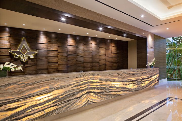 Hotel Interior 4 of 90