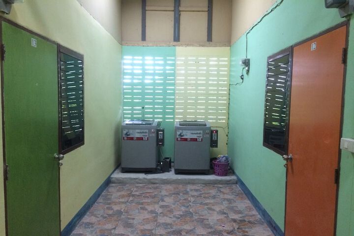 Room 21 of 29