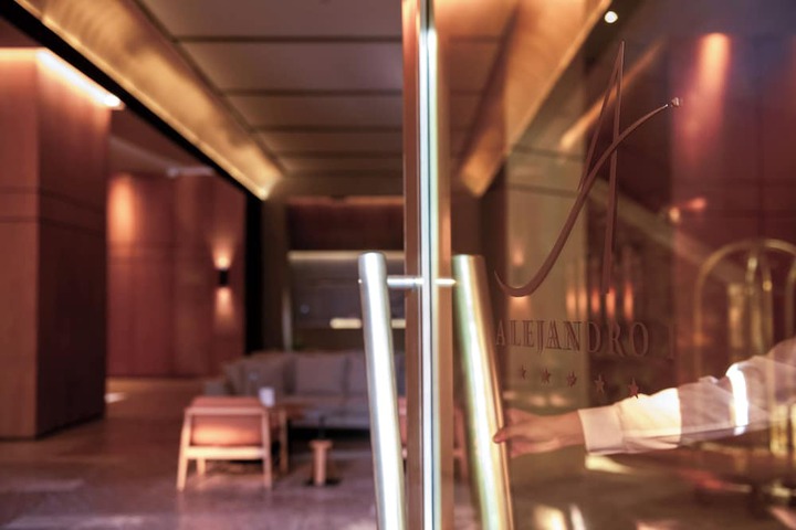 Hotel 71 of 77