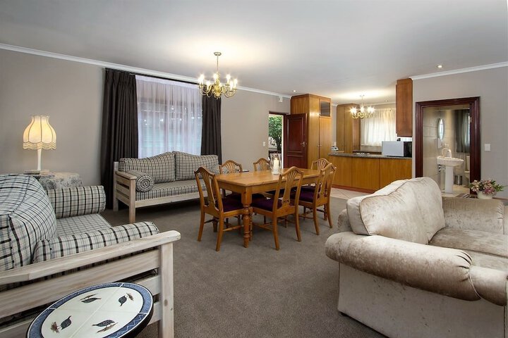 Room 14 of 44