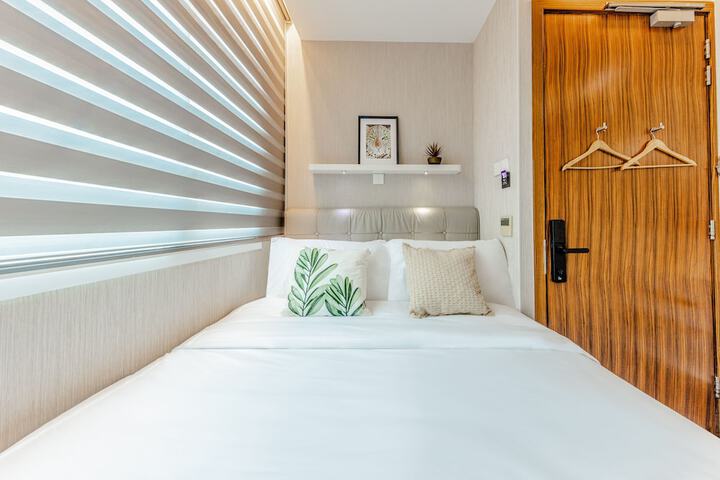 Room 11 of 57