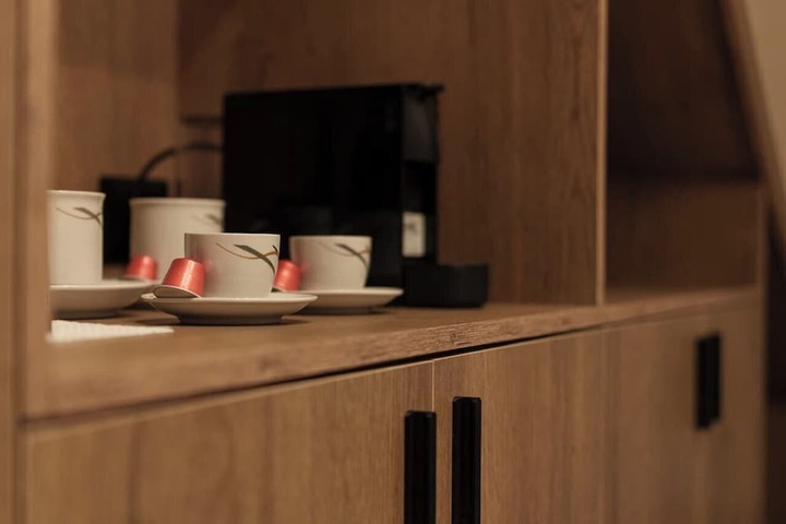 Breakfast/Coffee Service 9 of 22