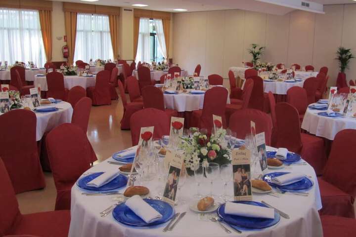 Ballroom/Hall 21 of 37