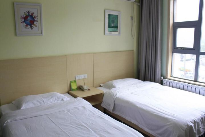 Room 7 of 7