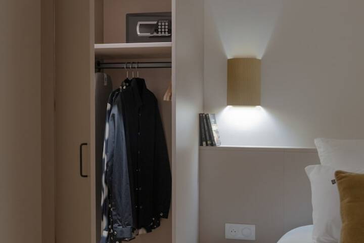 Room 275 of 780