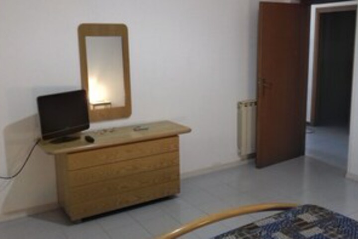 Room 18 of 19