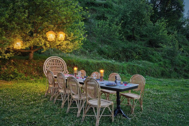 Dining 17 of 17