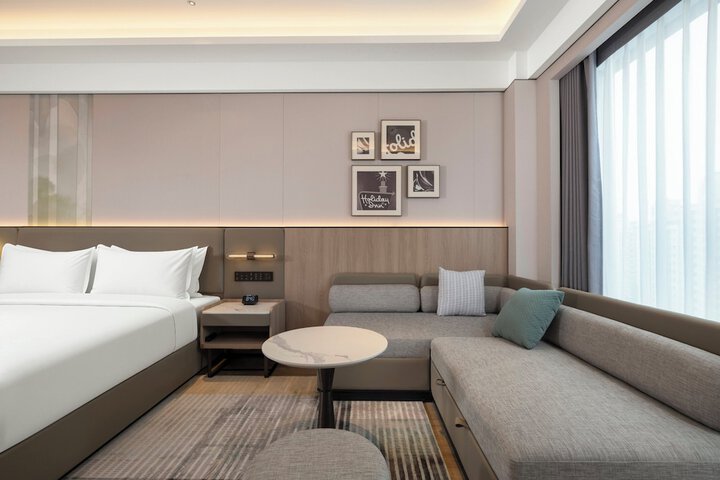 Room 21 of 59