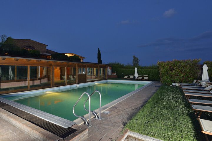 Pool 48 of 103