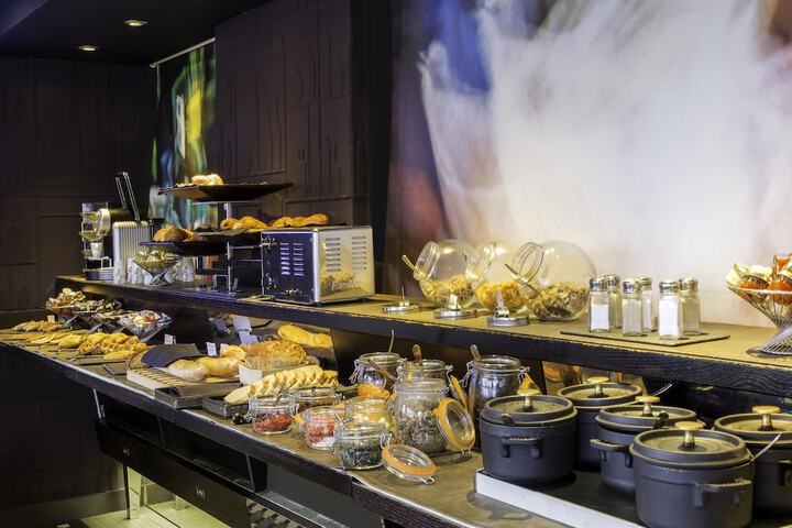 Breakfast/Coffee Service 58 of 87