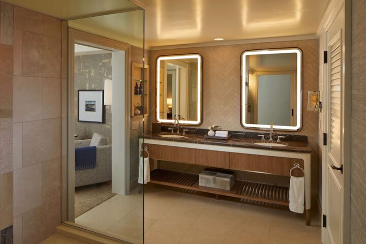 Bathroom shower