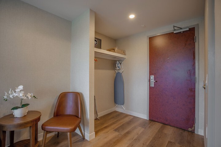 Room 30 of 71