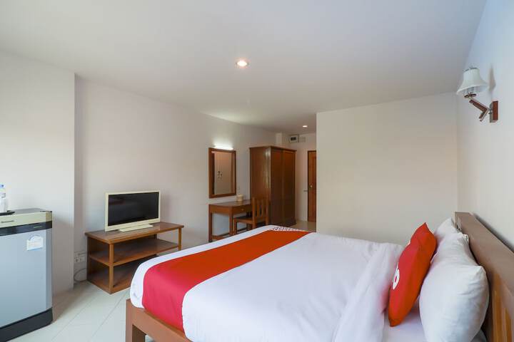 Room 11 of 42