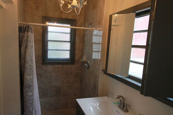 Room 157 of 170