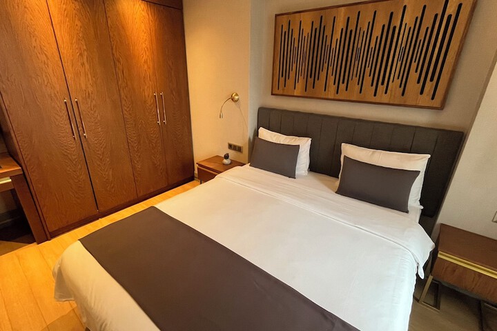 Room 20 of 129