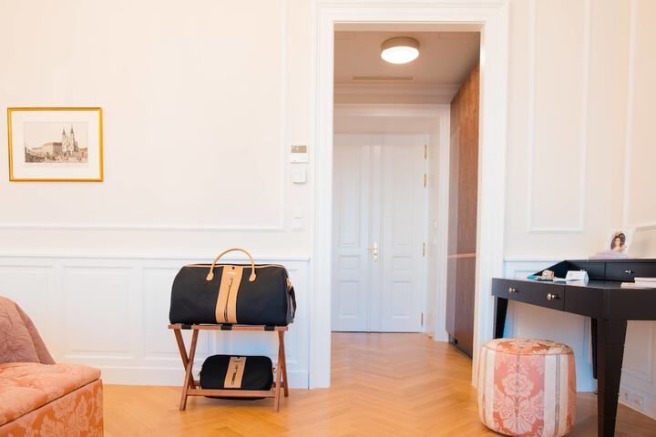 Room 11 of 57