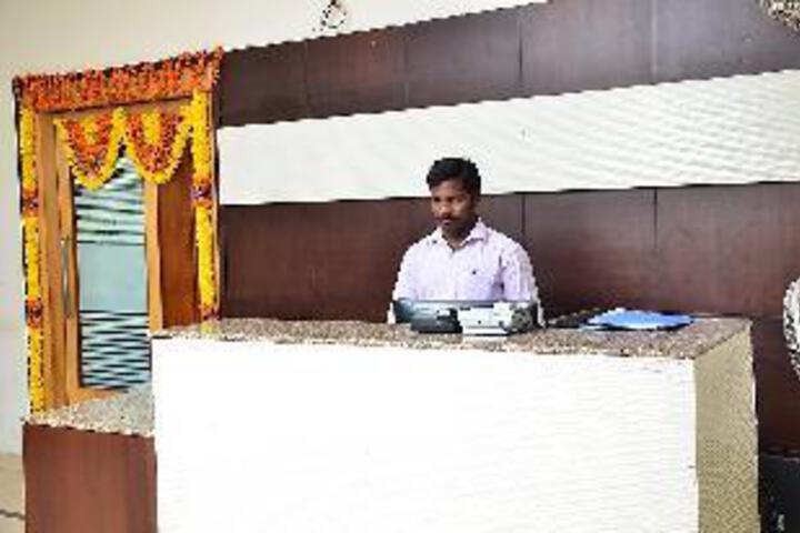 Exterior of Hotel Sitara Grand