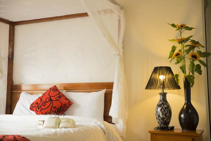 Room 10 of 61