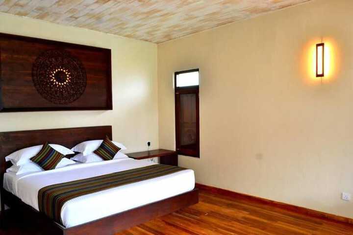 Room 2 of 13