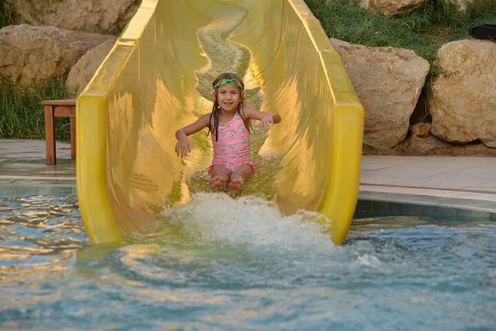 Pool 56 of 83