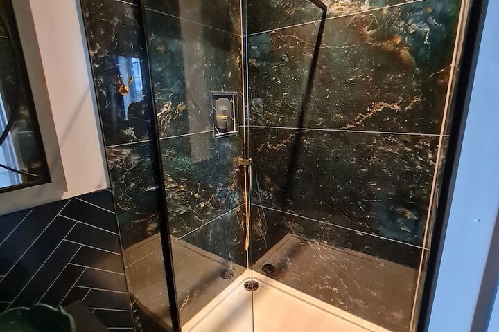 Room 11 of 26