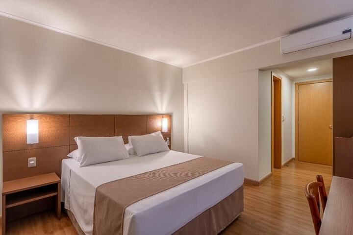 Room 21 of 45