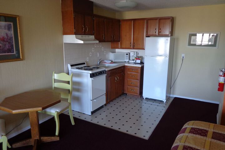 Room 12 of 39
