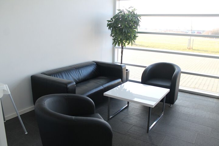 Entrance & Lobby