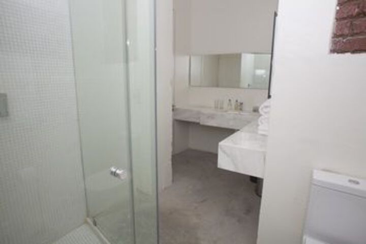 Room 15 of 89