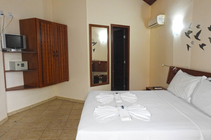 Room 10 of 51