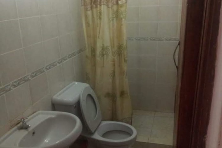 Room 12 of 23