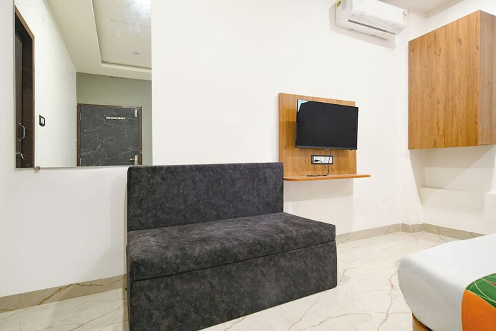 Room 19 of 29
