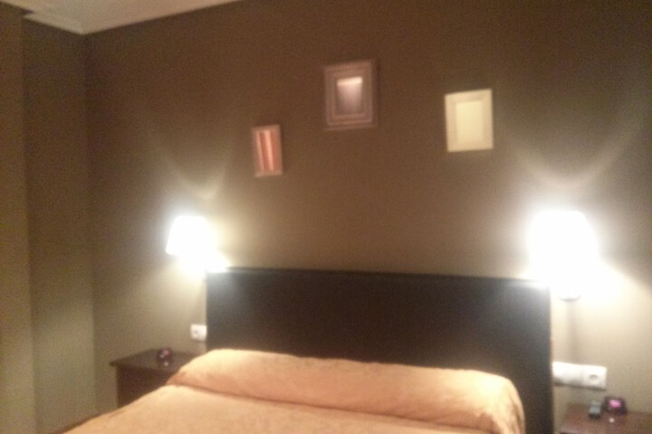 Room 7 of 83