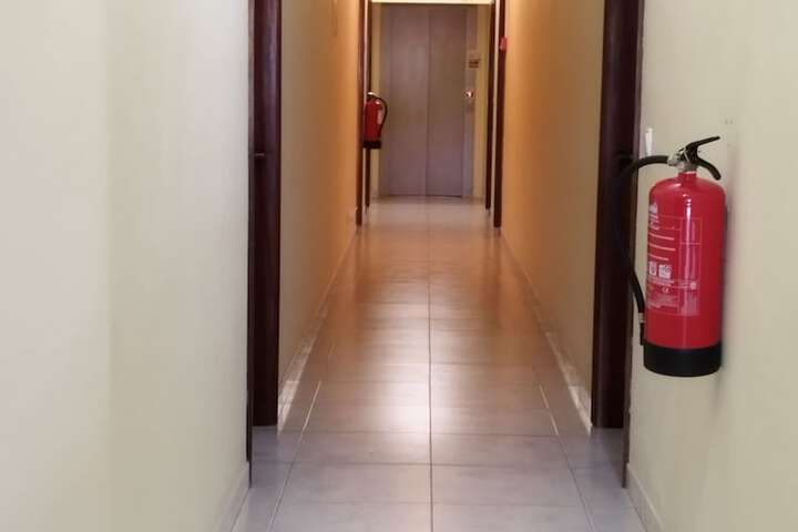 Ballroom/Hall 13 of 15