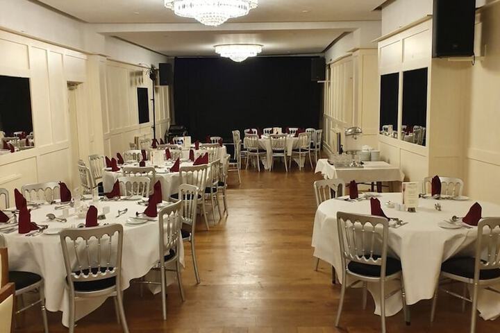 Dining 60 of 74