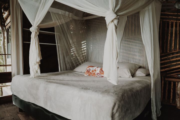 Room 20 of 137