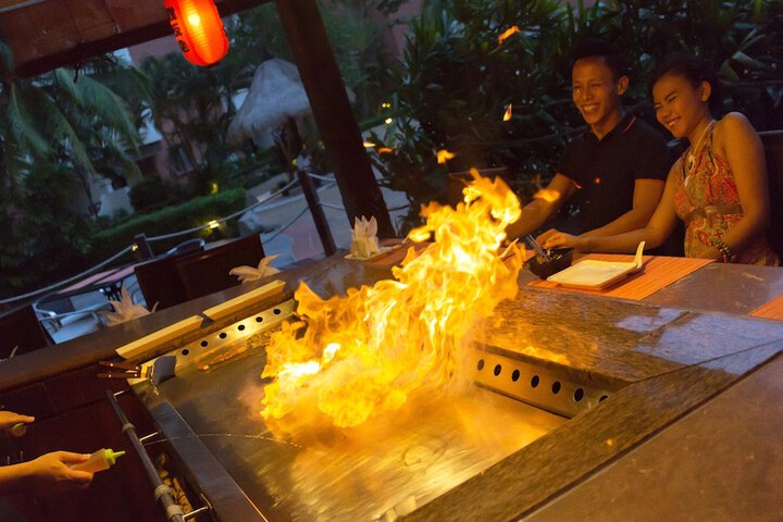 Dining 82 of 130