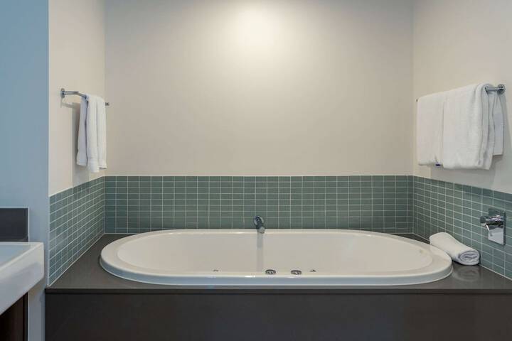 Room 14 of 131