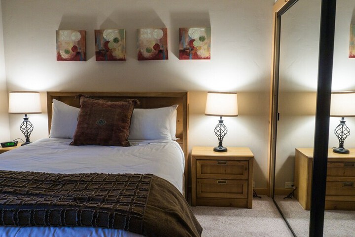Room 3 of 29