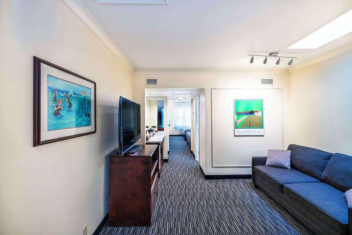 Room 18 of 54