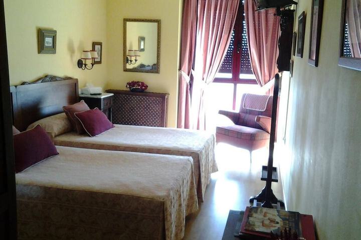 Room 15 of 50