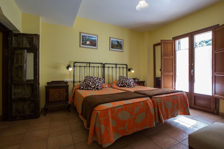 Room 18 of 35