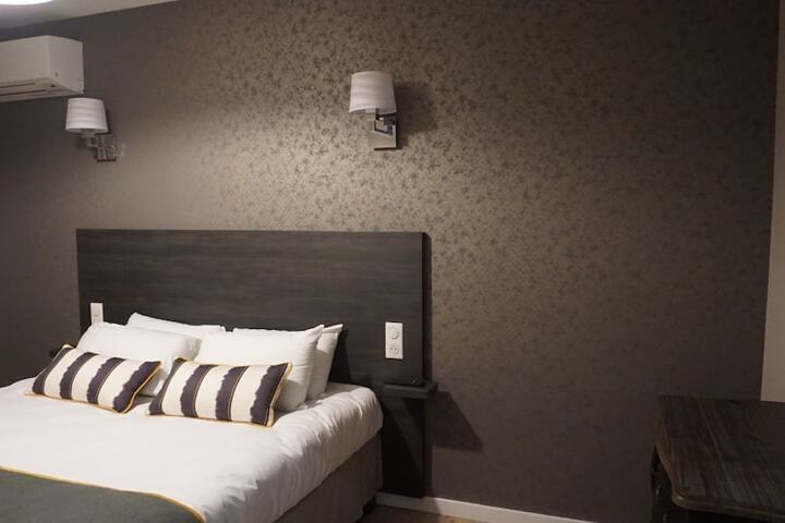 Room 11 of 47