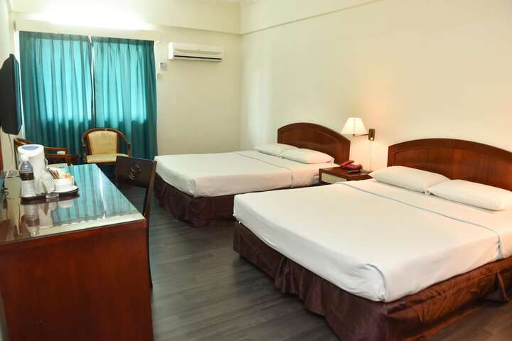 Room 14 of 52