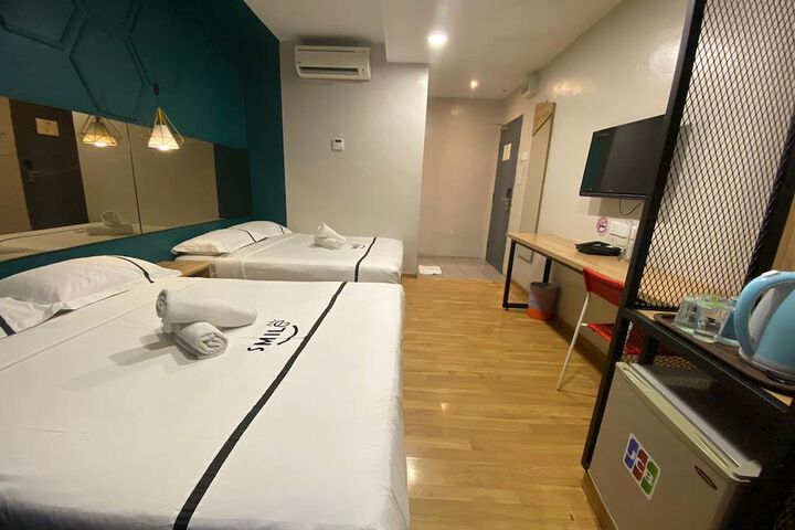 Room 15 of 41