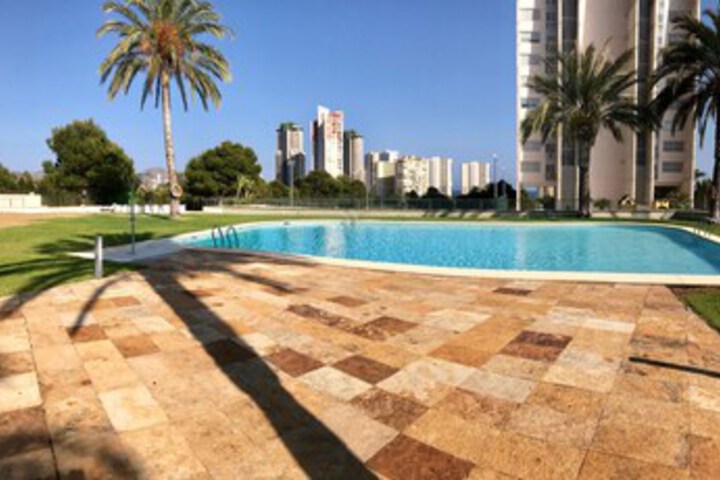 Pool 11 of 19