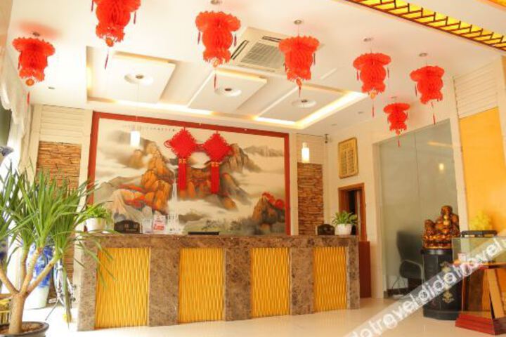 Hotel Interior 14 of 38