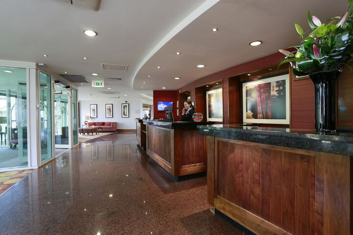 Guest Lobby
