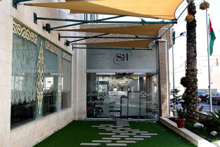 Hotel 99 of 99